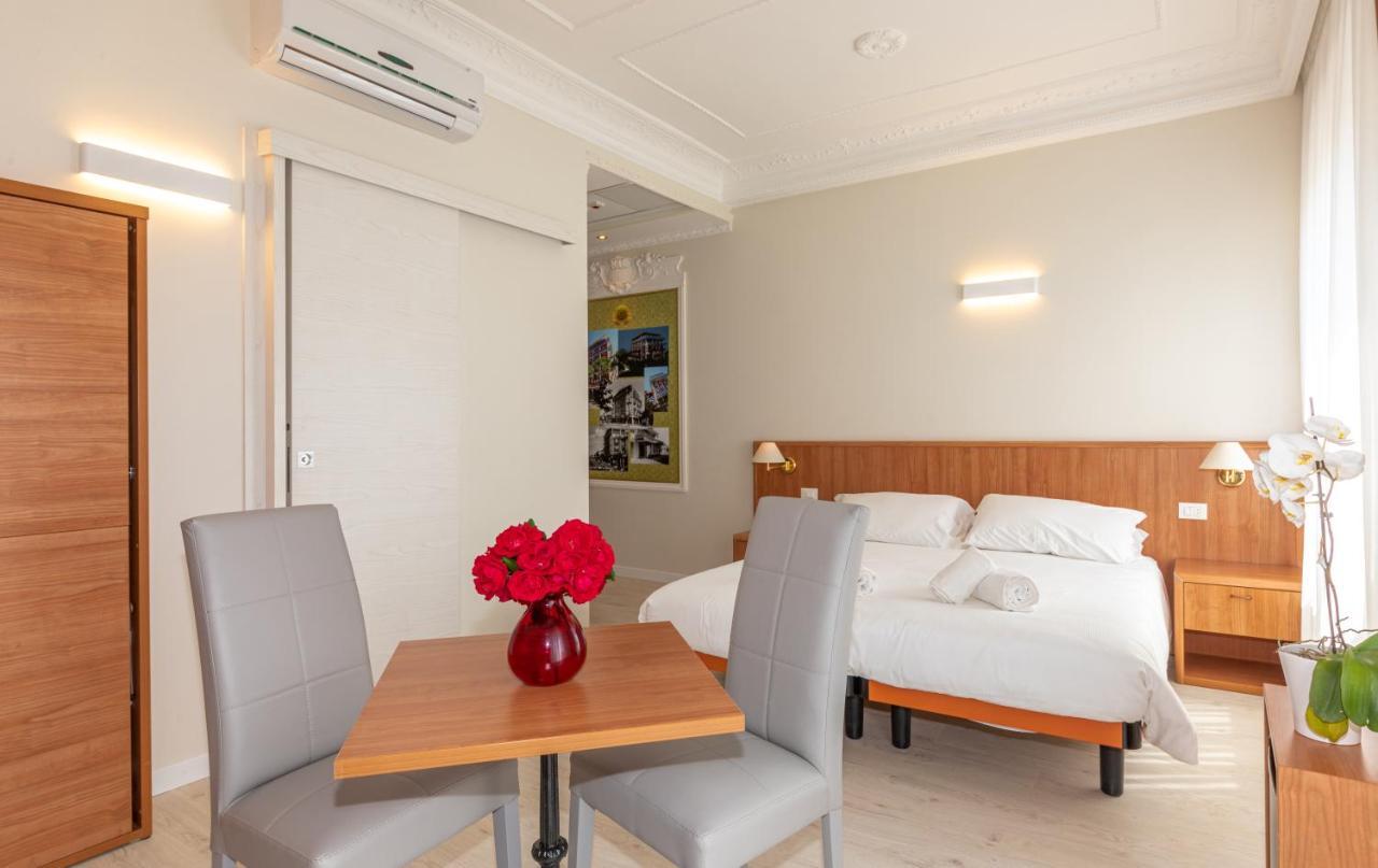 Hotel Smeraldo Lido di Jesolo Kültér fotó